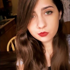 Meet your Posher, Trinity